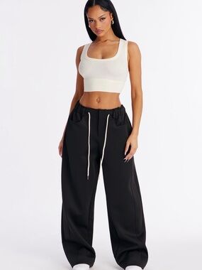 Fashion Nova Low Rise Wide Leg Scuba Pants